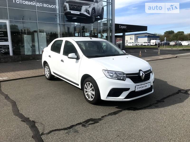 Renault Logan 2017 года, 110 402 км