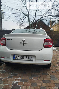 Седан Renault Logan 2015 в 