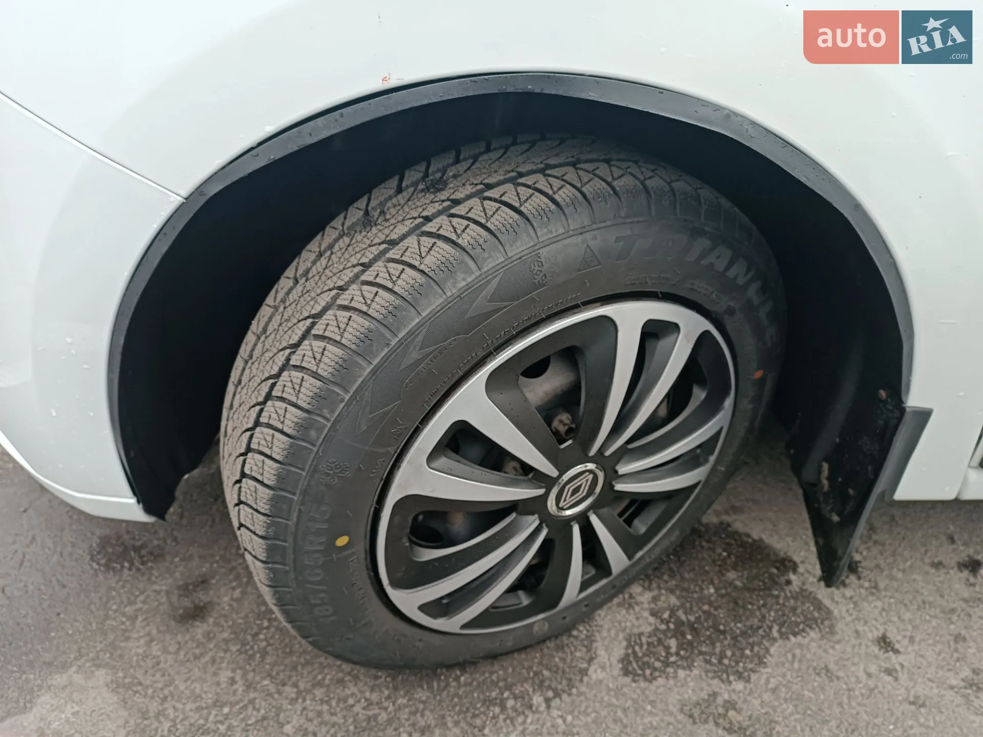 2017 Renault Logan - мініатюра 8