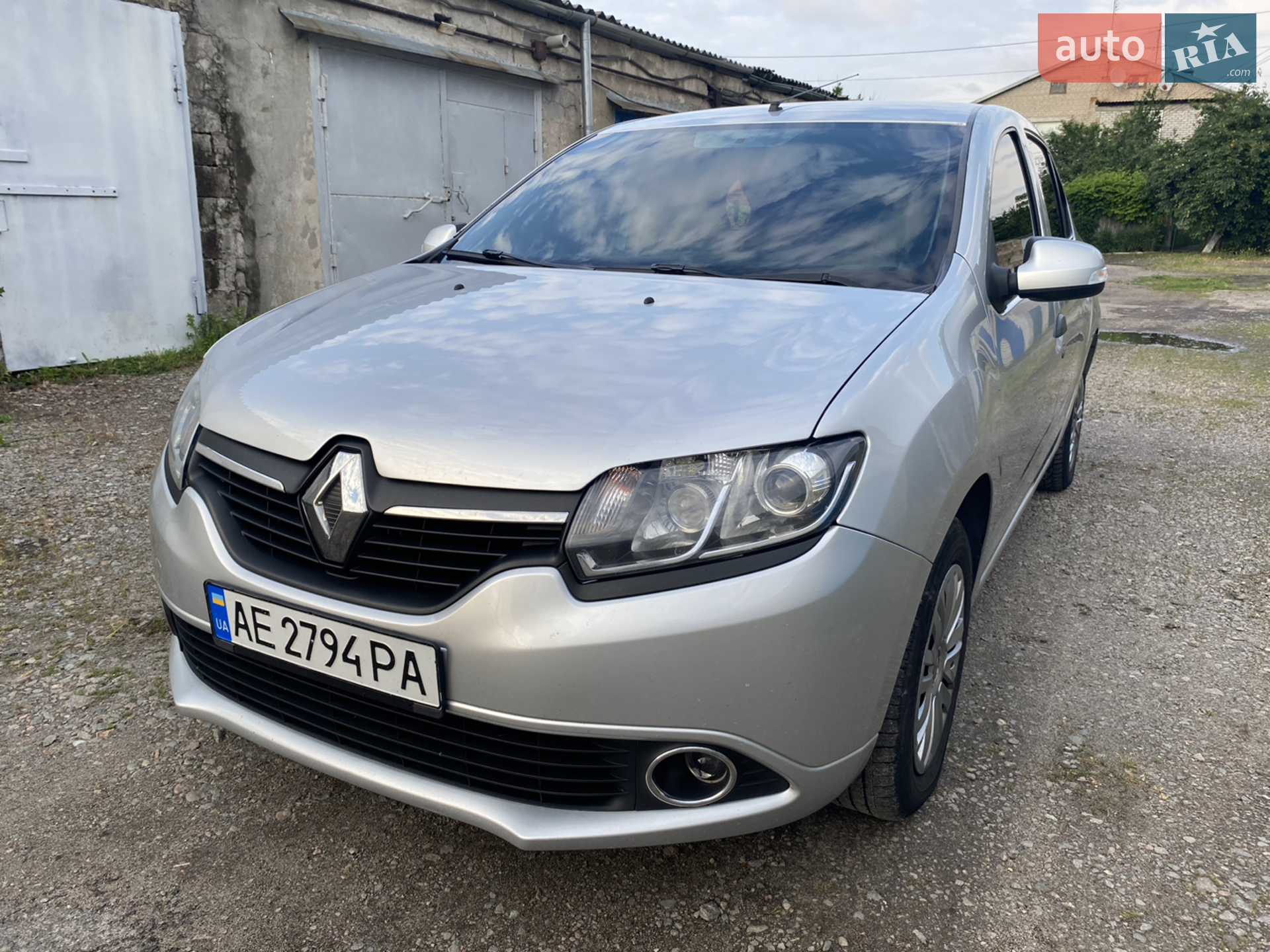 2016 Renault Logan - мініатюра 10