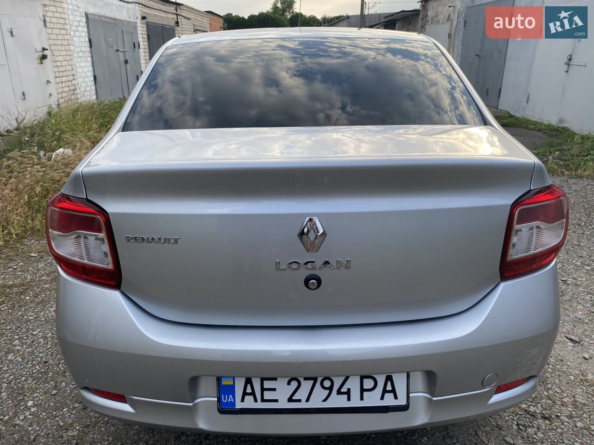 2016 Renault Logan - мініатюра 11