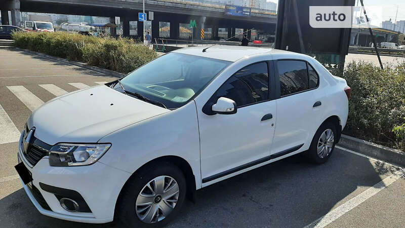 Седан Renault Logan 2018 в Киеве