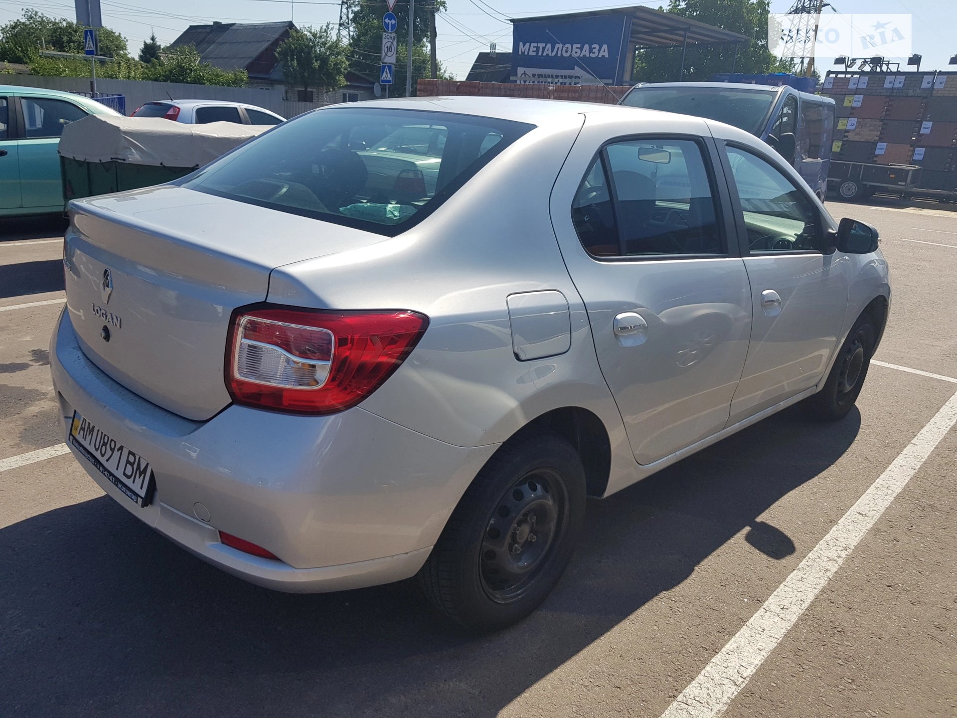 2013 Renault Logan - мініатюра 28