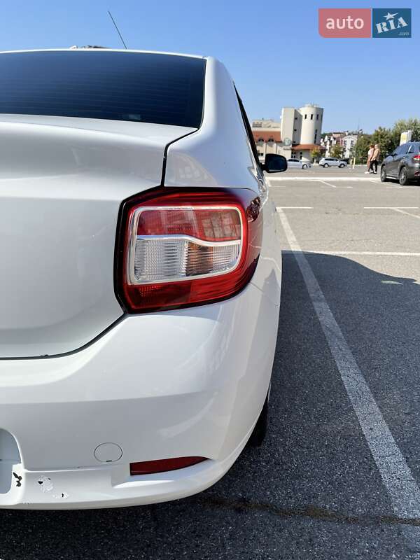 Седан Renault Logan 2013 в Броварах