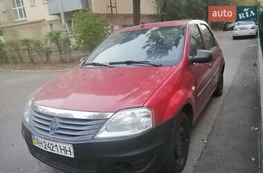 Седан Renault Logan 2010 в Киеве