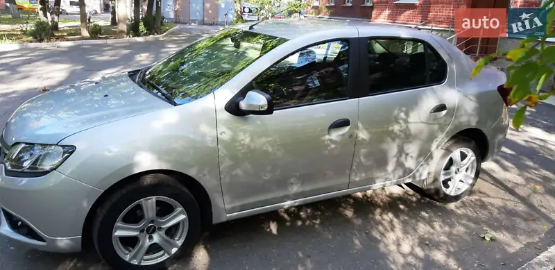 Renault Logan 2013