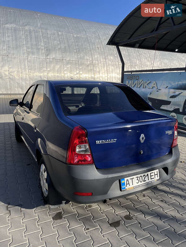 Седан Renault Logan 2009 в Ивано-Франковске