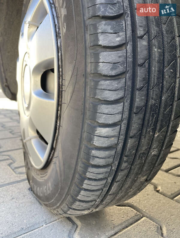 Седан Renault Logan 2009 в Ивано-Франковске