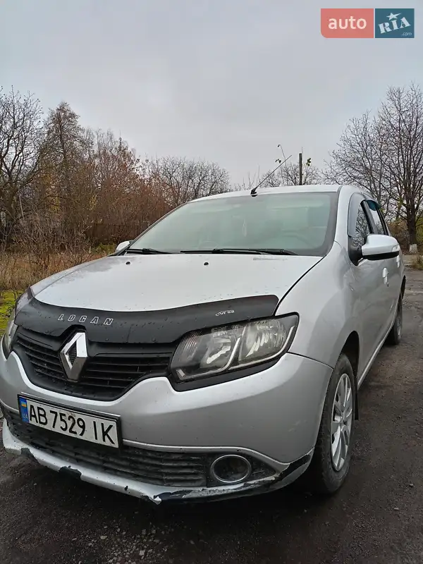 Renault Logan 2013