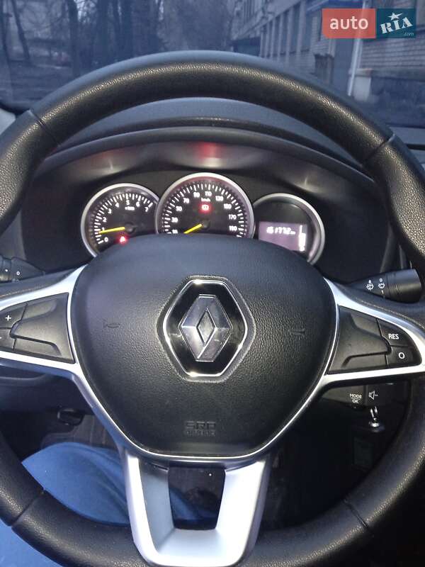 Седан Renault Logan 2017 в Запорожье
