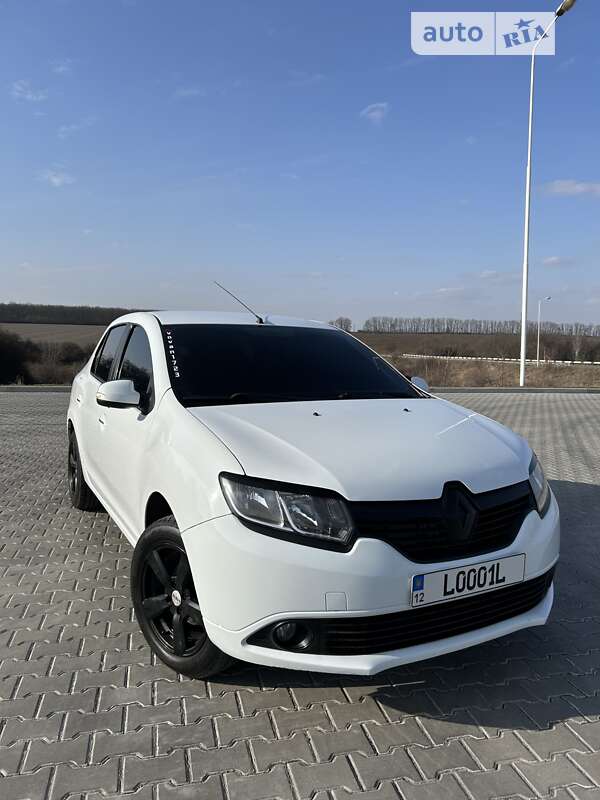 Седан Renault Logan 2013 в Голованевске