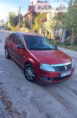 Седан Renault Logan 2012 в Львове