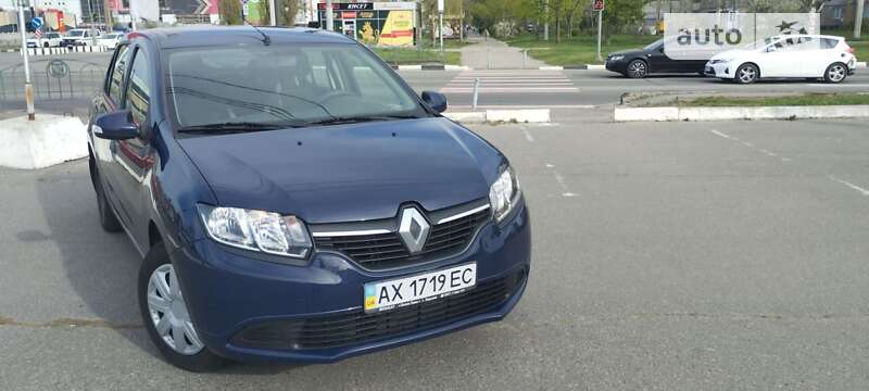 Седан Renault Logan 2013 в Харькове