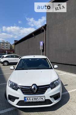 Седан Renault Logan 2017 в Львові