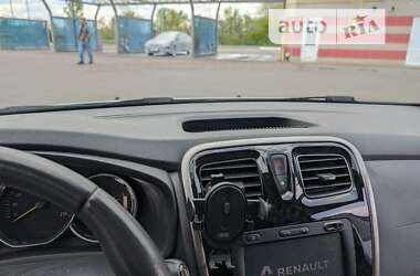 Универсал Renault Logan 2016 в Киеве