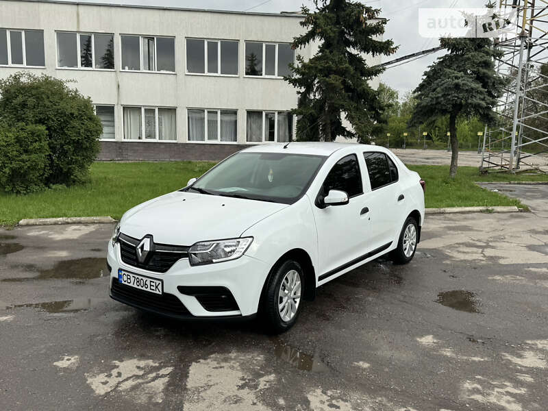 Седан Renault Logan 2017 в Лубнах
