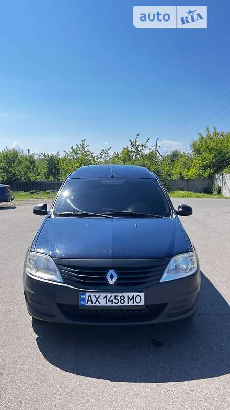 Універсал Renault Logan 2010 в Новій Водолагі