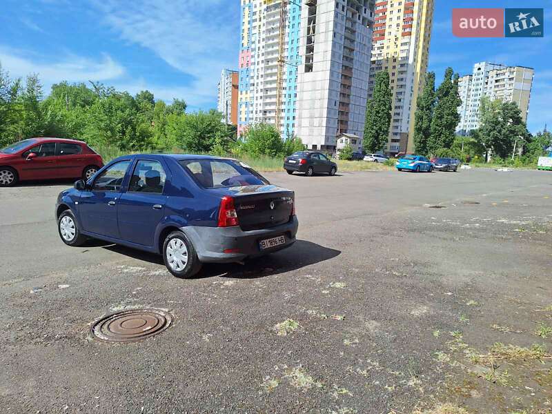 Седан Renault Logan 2011 в Киеве