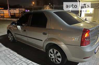 Седан Renault Logan 2011 в Днепре