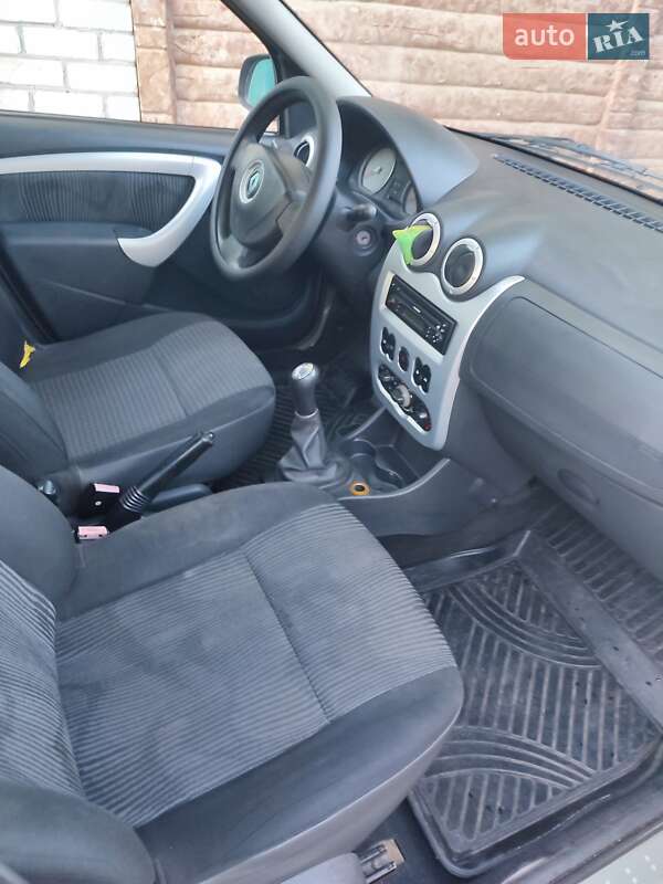 Універсал Renault Logan 2010 в Харкові