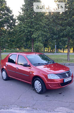 Седан Renault Logan 2010 в Умані