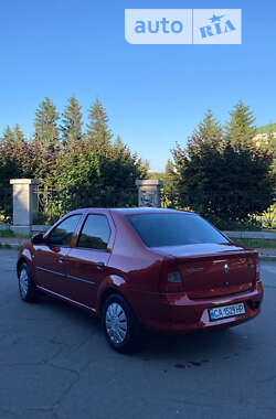 Седан Renault Logan 2010 в Умані