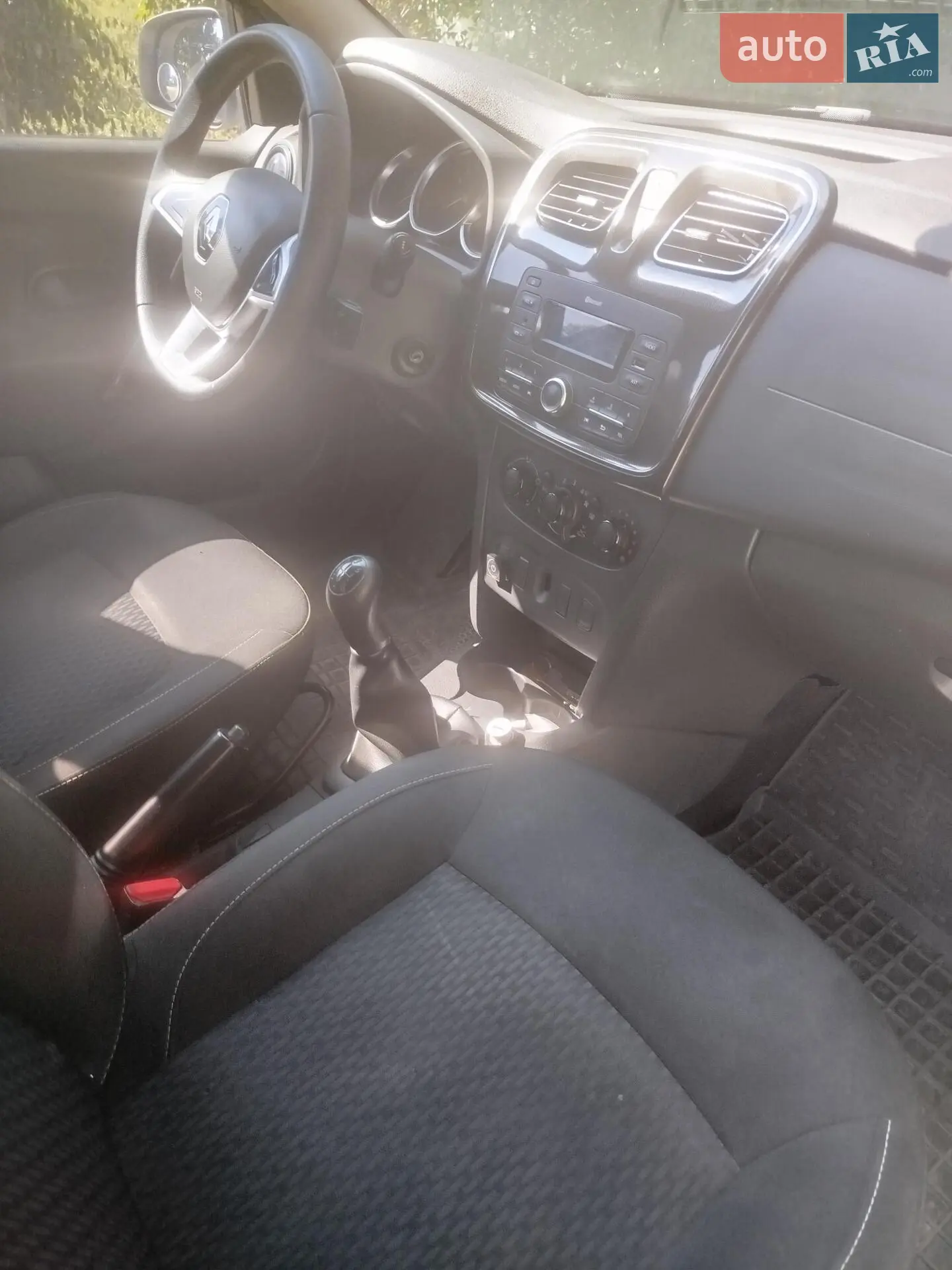 2019 Renault Logan - мініатюра 7