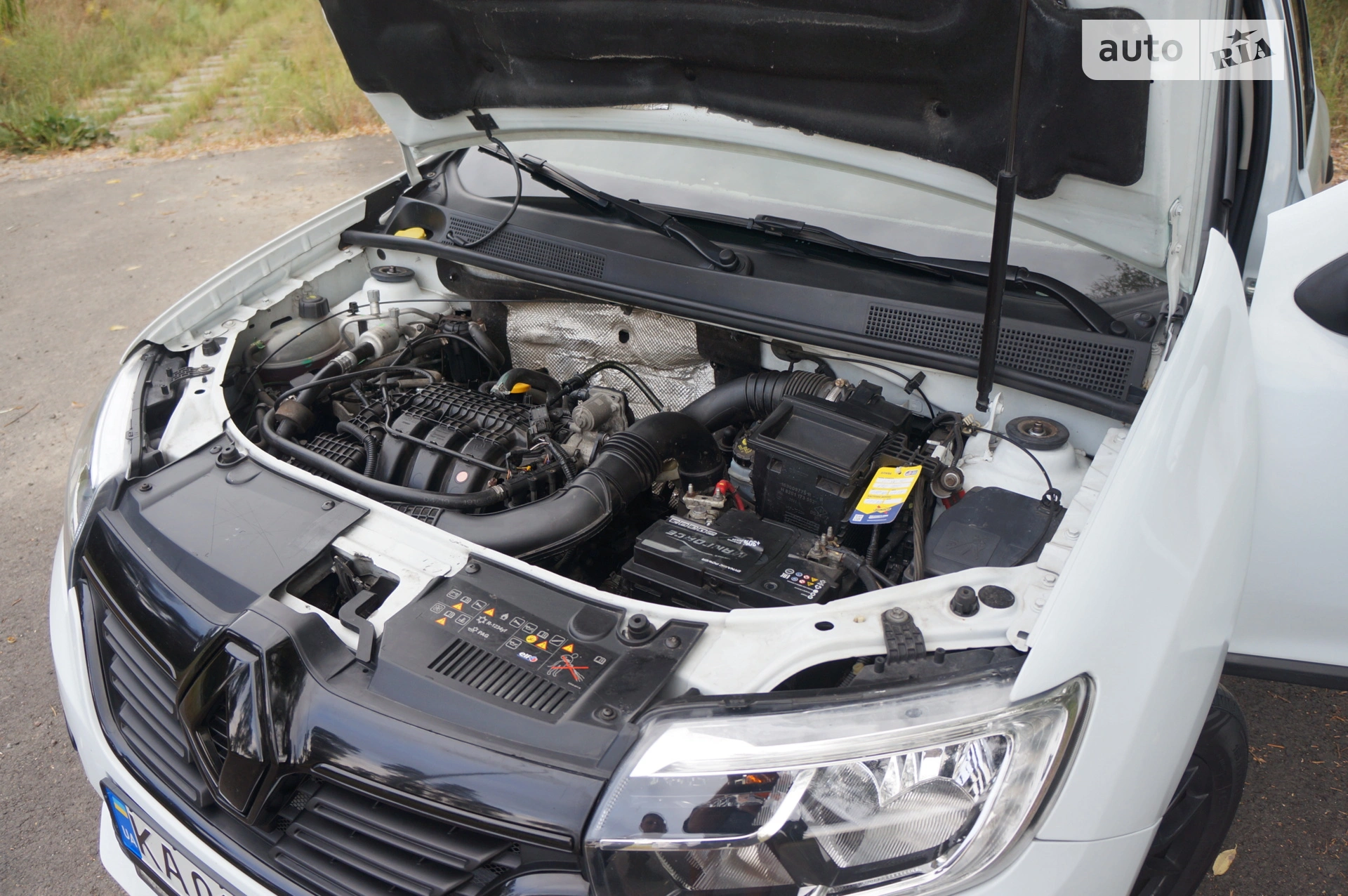 2019 Renault Logan - мініатюра 9