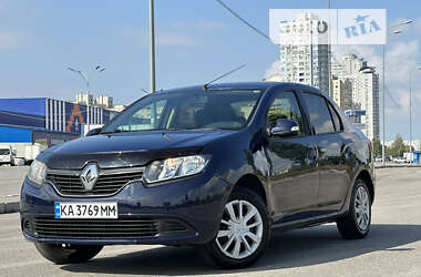 Седан Renault Logan 2015 в Києві