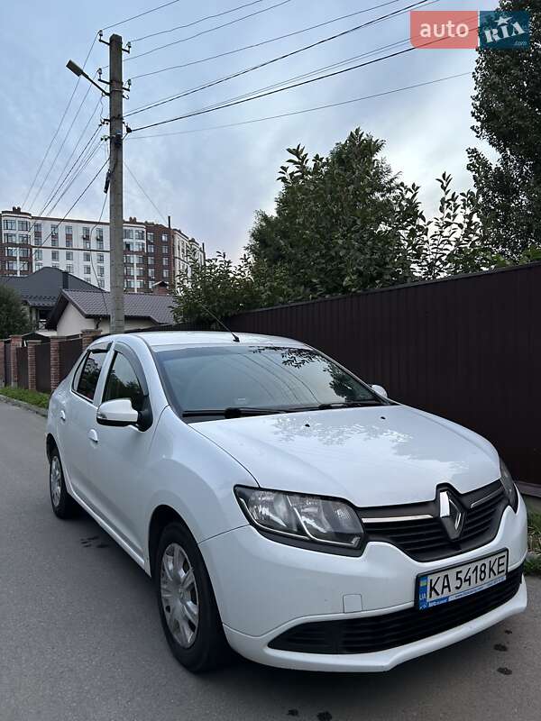 Renault Logan 2013