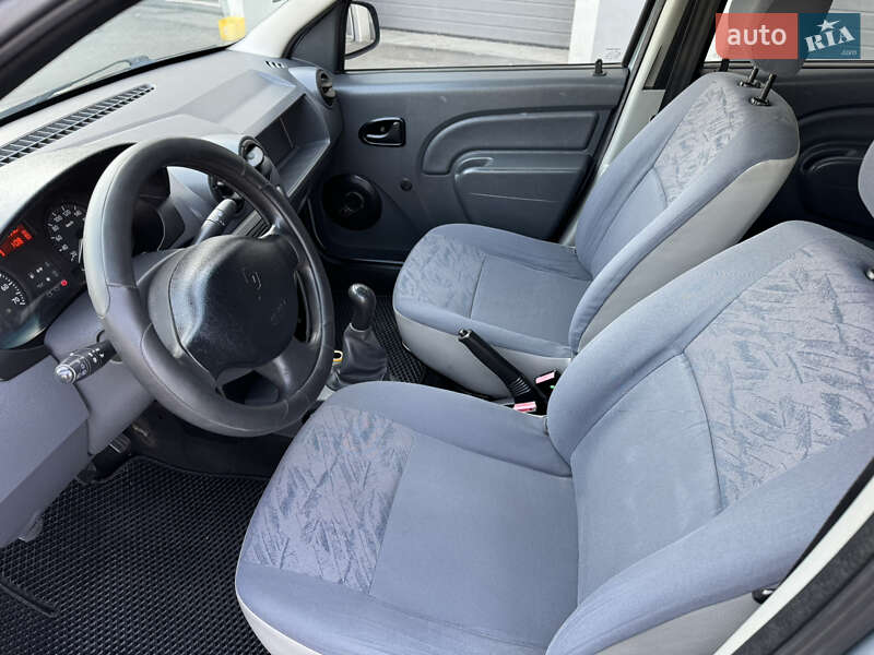 Універсал Renault Logan 2010 в Вінниці