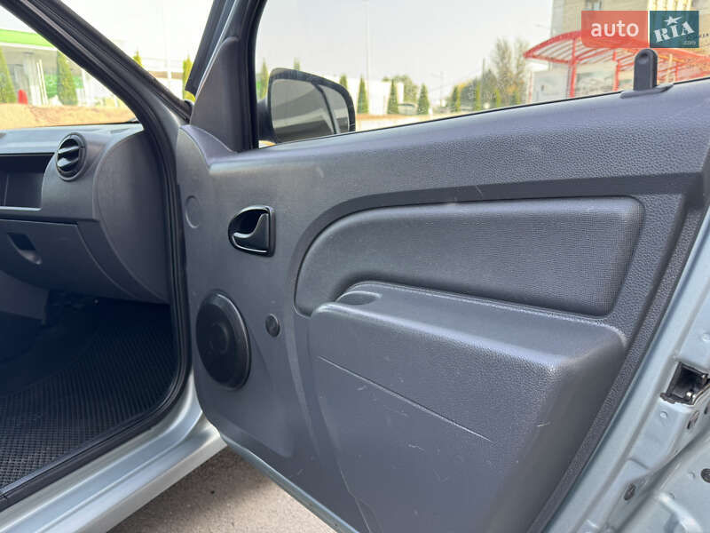 Універсал Renault Logan 2010 в Вінниці
