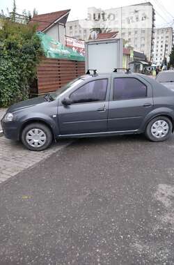 Седан Renault Logan 2010 в Волочиську