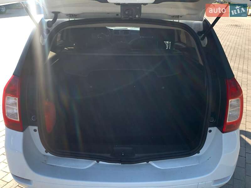 Универсал Renault Logan 2015 в Одессе