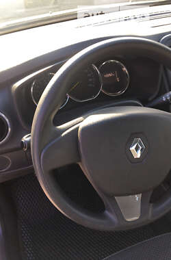 Седан Renault Logan 2013 в Тернополе