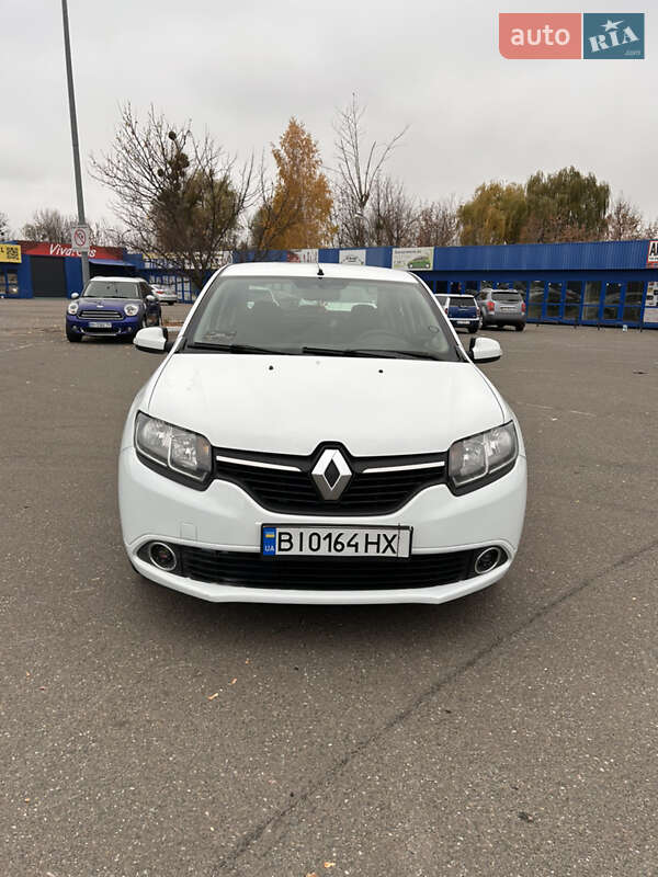 Renault Logan 2013