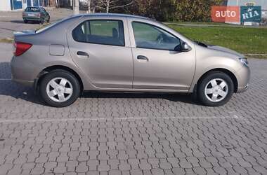 Седан Renault Logan 2014 в 