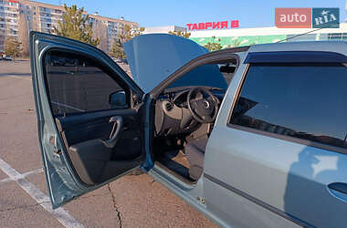 Седан Renault Logan 2011 в Николаеве