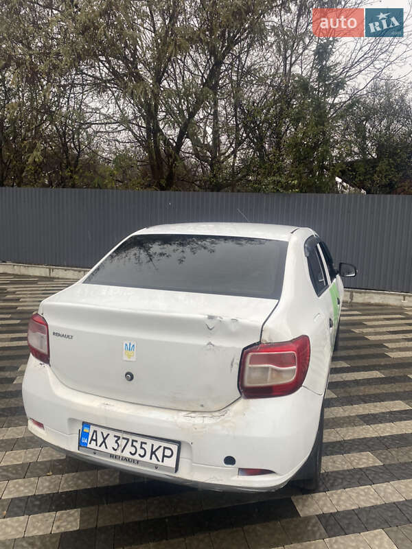 Седан Renault Logan 2013 в Ужгороде