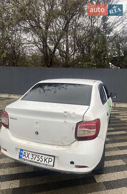 Седан Renault Logan 2013 в 