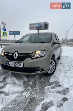 Седан Renault Logan 2013 в Львове