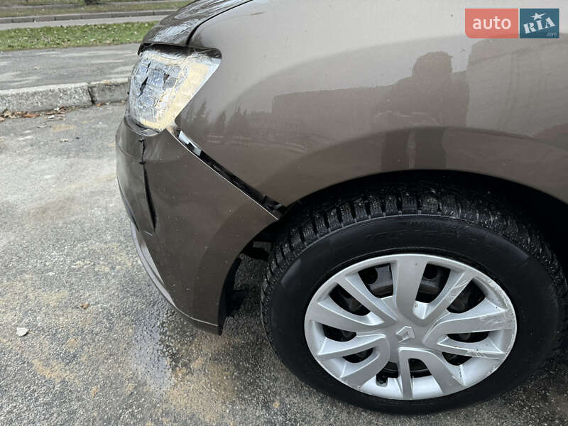 Седан Renault Logan 2018 в Запорожье фото 6 Седан Renault Logan 2018 в Запорожье