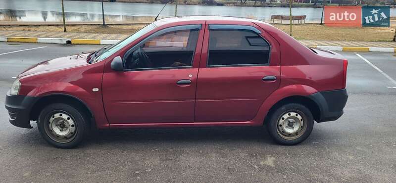Седан Renault Logan 2011 в Гостомелі