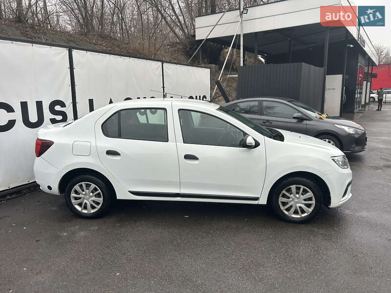 Седан Renault Logan 2020 в Киеве