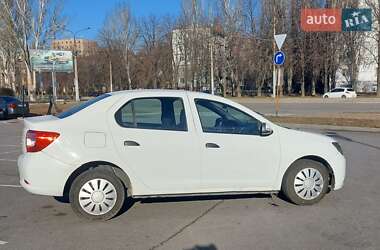 Седан Renault Logan 2013 в Запоріжжі