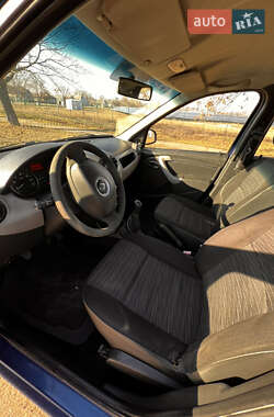 Седан Renault Logan 2009 в 