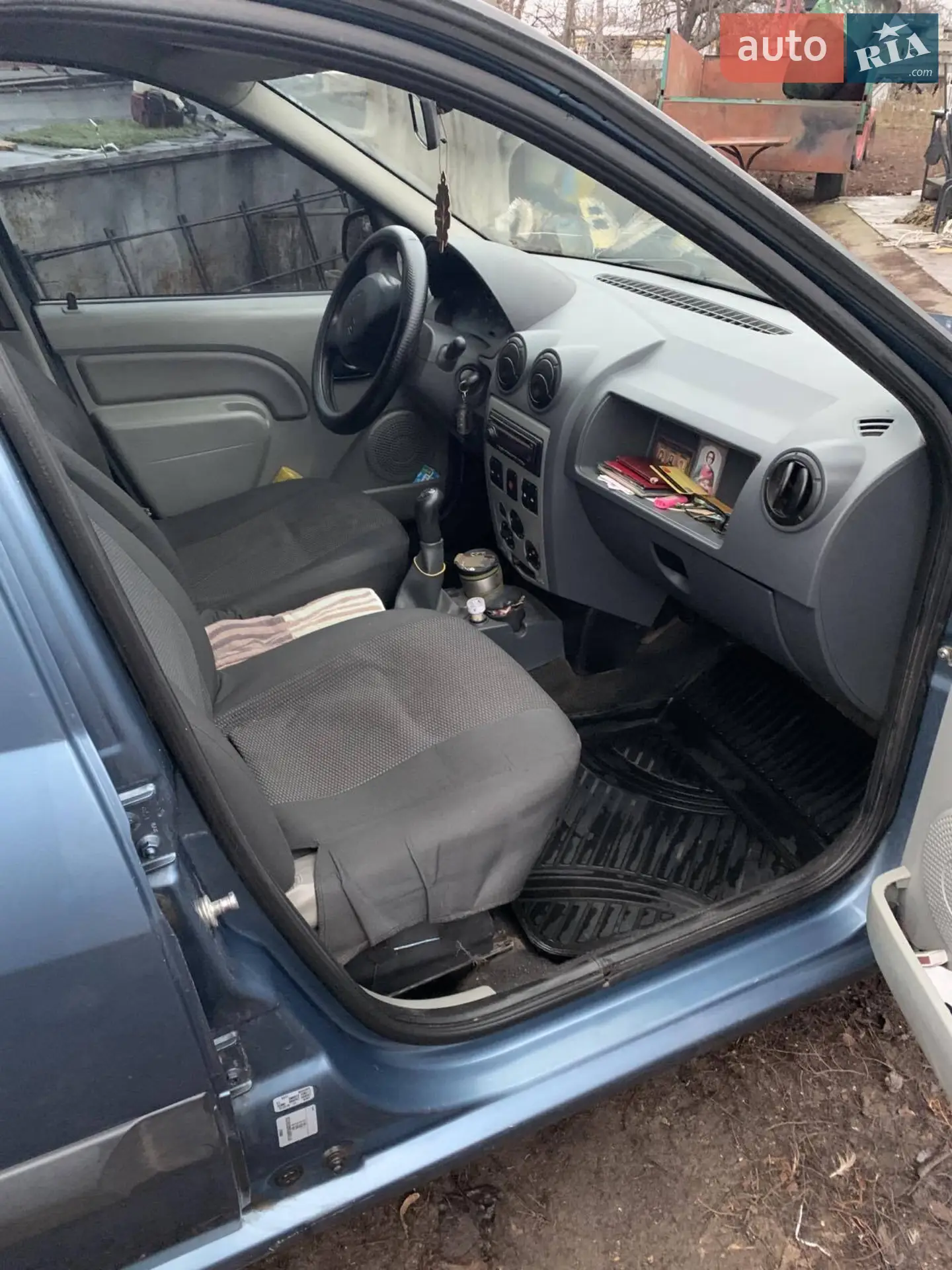 2011 Renault Logan - мініатюра 7