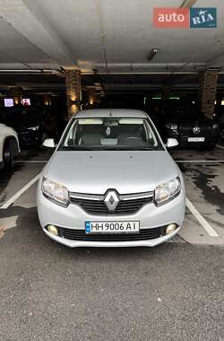 Седан Renault Logan 2013 в Одессе