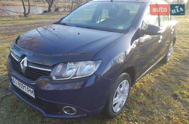 Седан Renault Logan 2015 в 