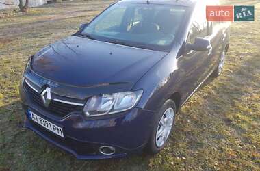 Седан Renault Logan 2015 в 